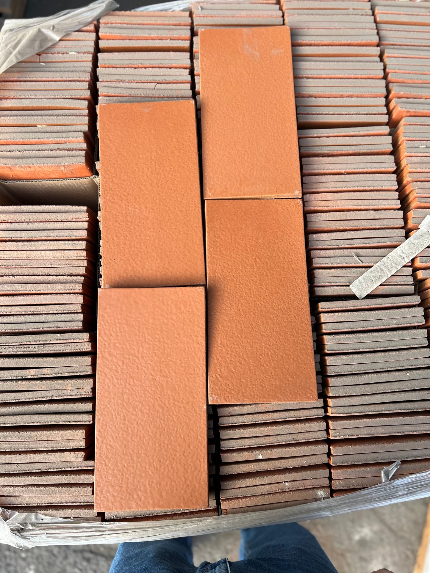 Studio 7x14 250 sqft Spanish Brown 1st pallet