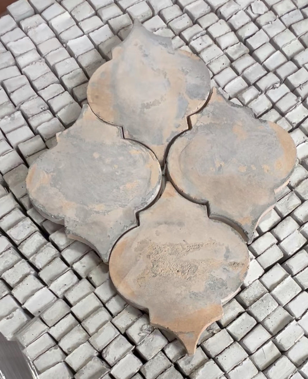 40 SQFT GRAY MYST EYE OF FELIPE