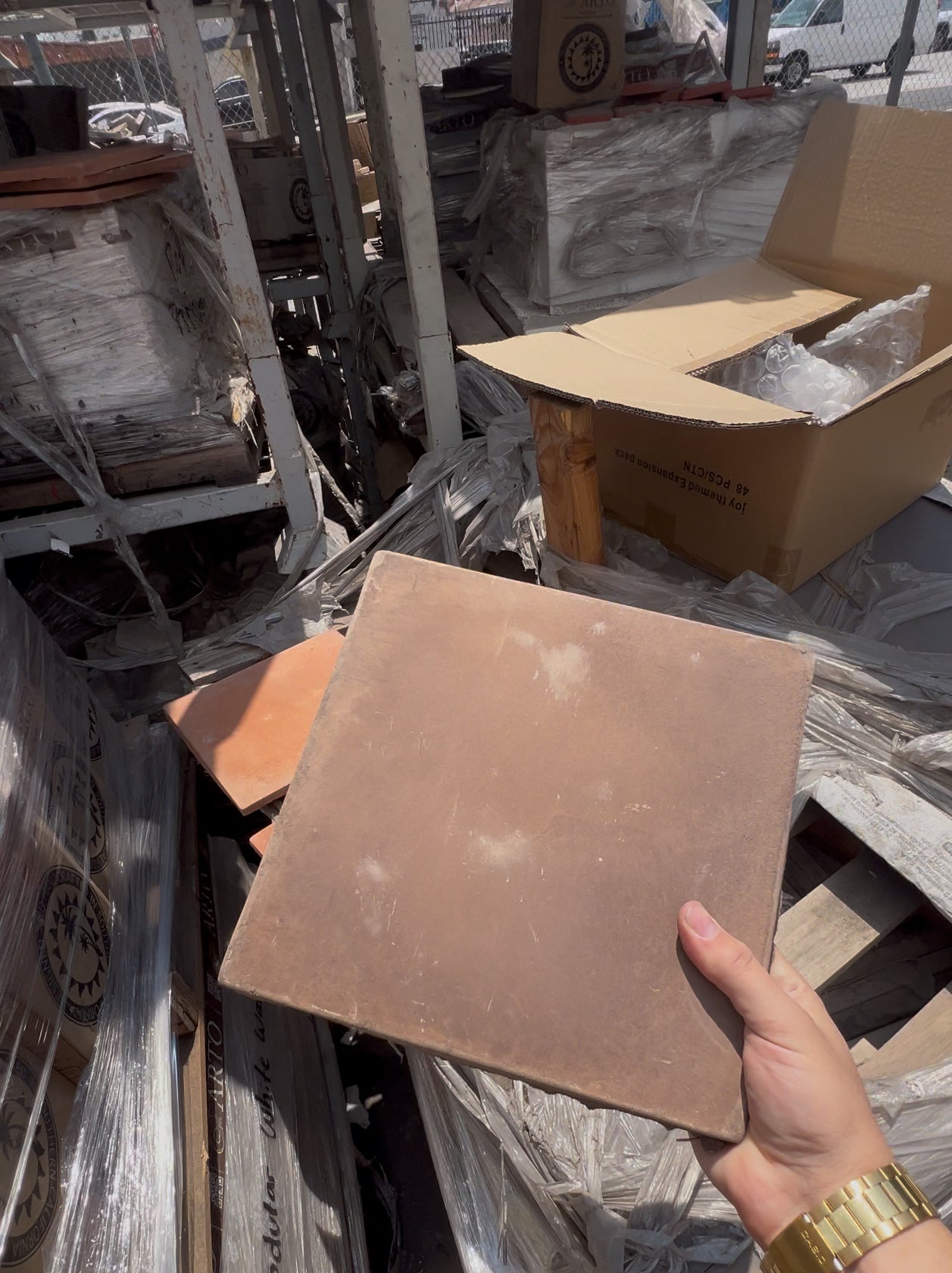 44 SQFT | 10x10 Tuscan Mustard | Smooth | Concrete